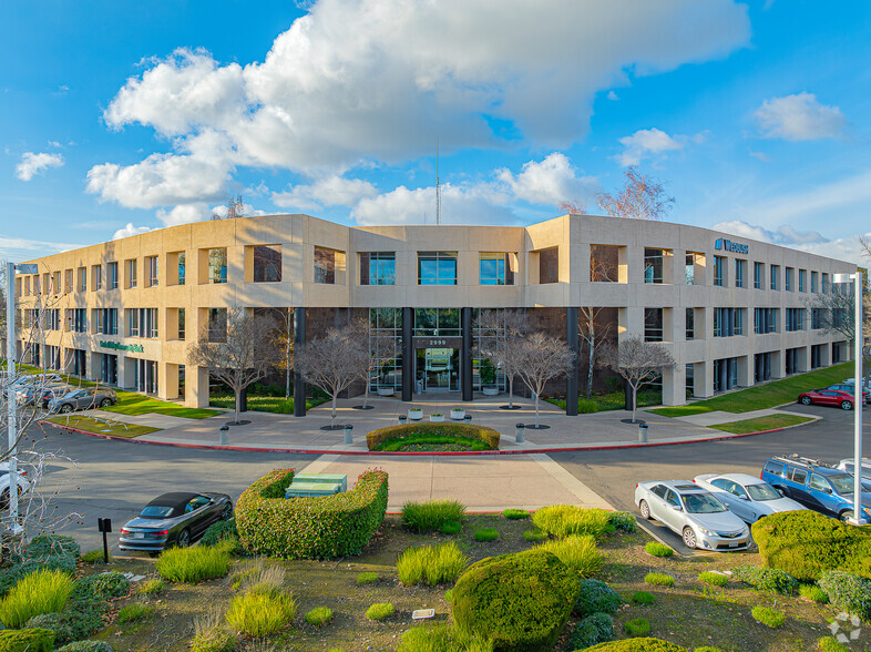 Primary Photo Of 2999 Douglas Blvd, Roseville Coworking Space