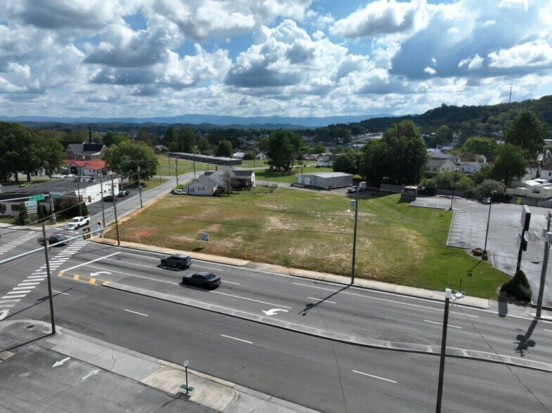 More Photos Of 1800 Euclid Avenue Ave, Bristol Land For Sale