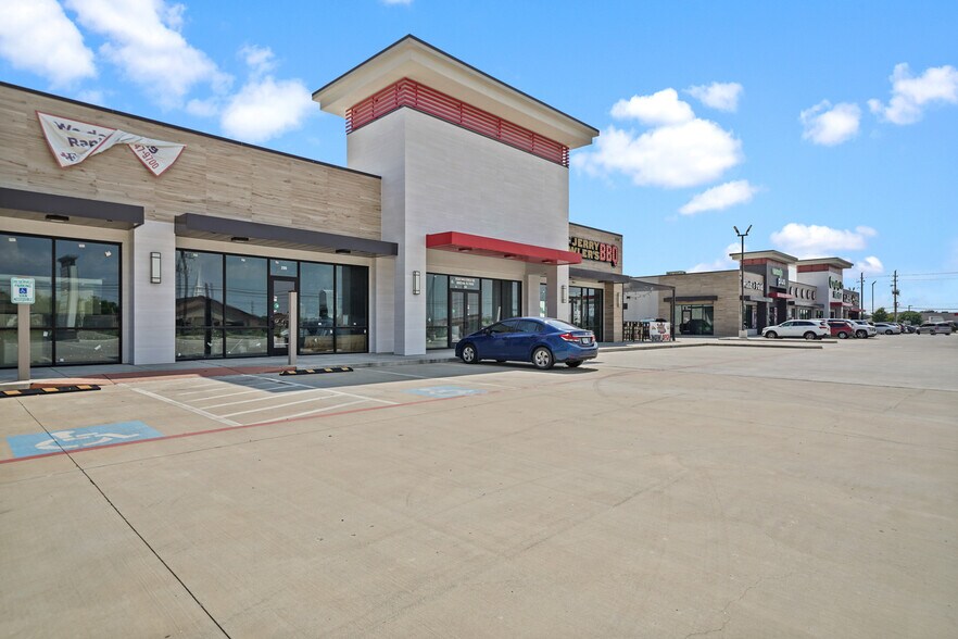 16340 Wallisville Rd, Houston, TX 77049 For Lease