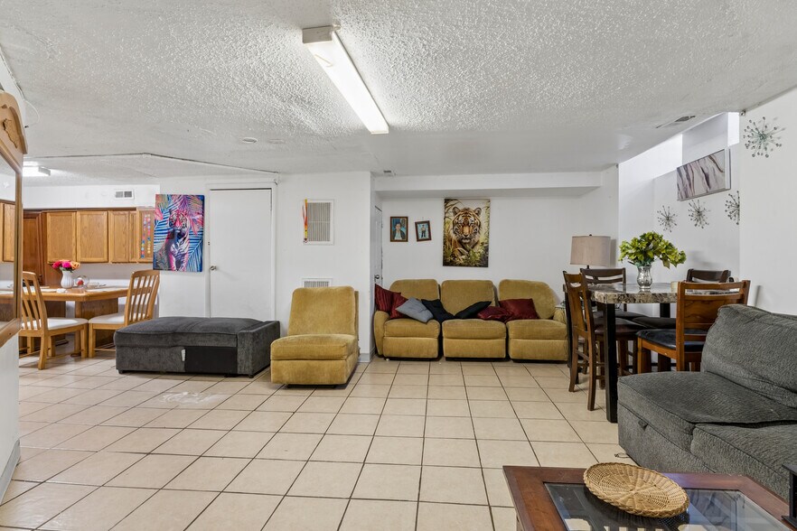 More Photos Of 2135 W Armitage Ave, Chicago Apartments For Sale