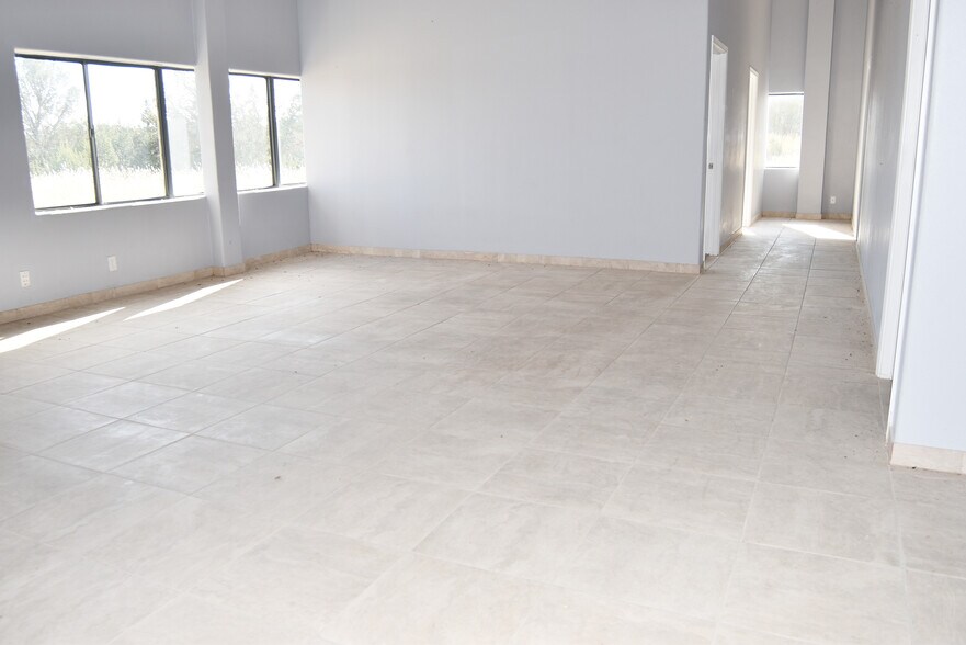 More Photos Of 1104 Constitution Dr, Trinidad Manufacturing For Sale