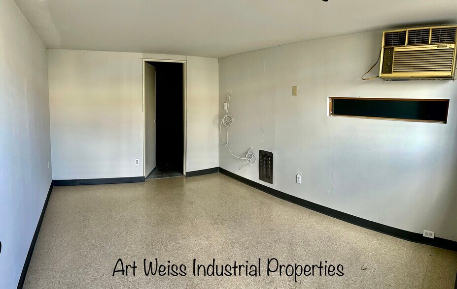 More Photos Of 5021 Calmview Ave, Baldwin Park Warehouse For Lease