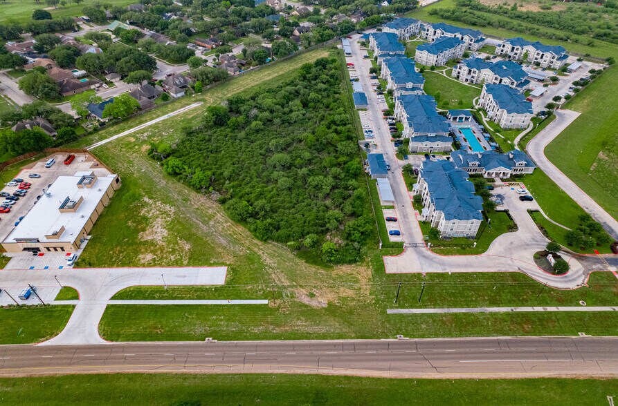 More Photos Of 8303 Zac Lentz Parkway, Victoria Land For Sale