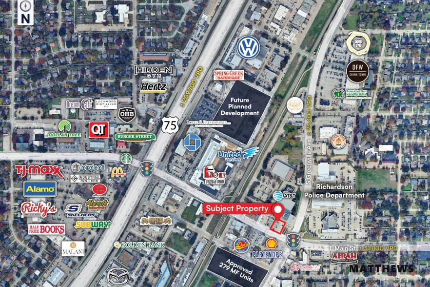 More Photos Of 205 E Main St, Richardson Restaurant For Lease