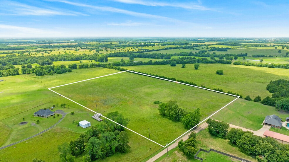More Photos Of TBD County Road 12200, Paris Land For Sale