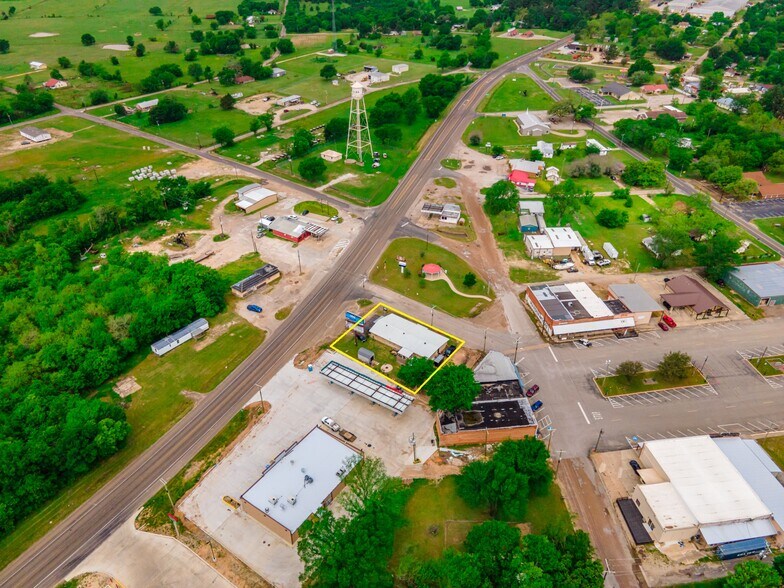More Photos Of 189 E Greenville St, Alba Convenience Store For Sale