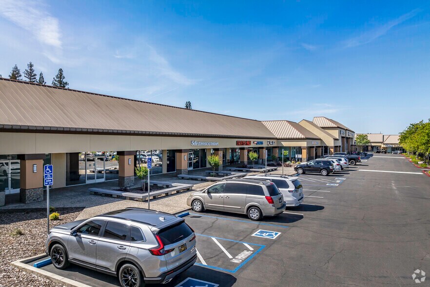 More Photos Of 5635-6015 Pacific St, Rocklin Unknown For Lease