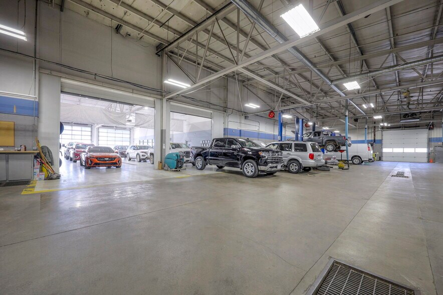 More Photos Of 3921 Frederick Ave, Saint Joseph General Retail For Sale