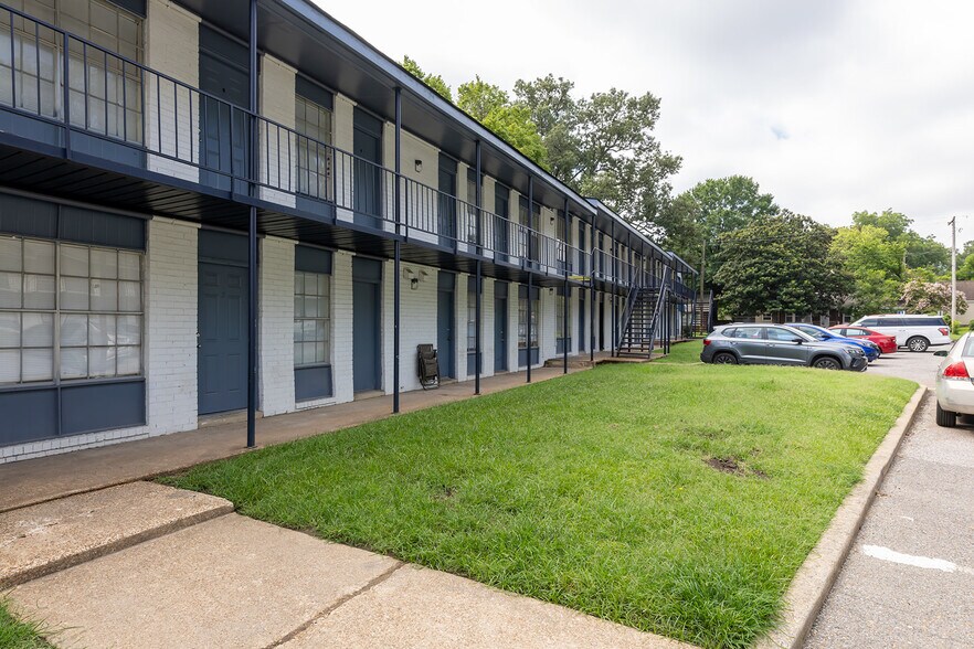 More Photos Of 3446 Carnes Ave, Memphis Apartments For Sale