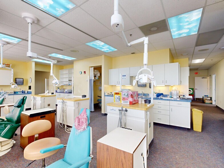 More Photos Of 128 W 12th St, Erie Office For Sale