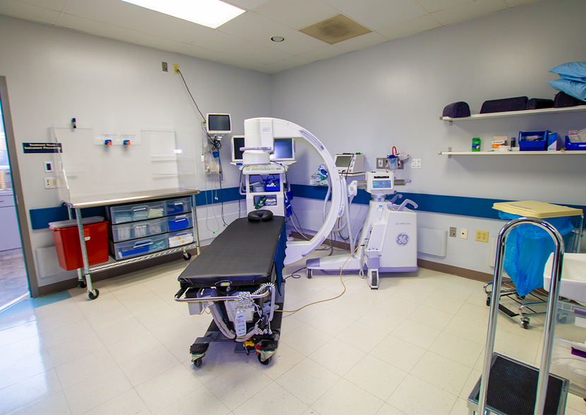 More Photos Of 1854 Lakepointe Dr, Lewisville Healthcare For Sale