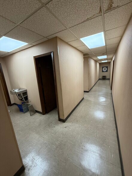 More Photos Of 4068 Hatcher Cir, Memphis Warehouse For Lease