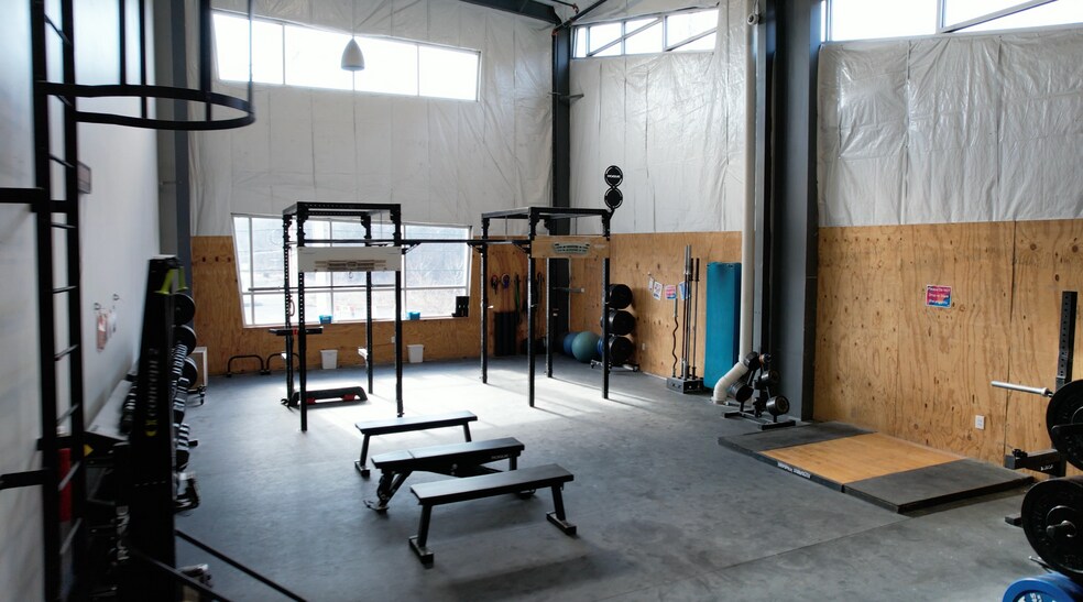 More Photos Of 1901 Eljadid St, Morgantown Health Club For Sale