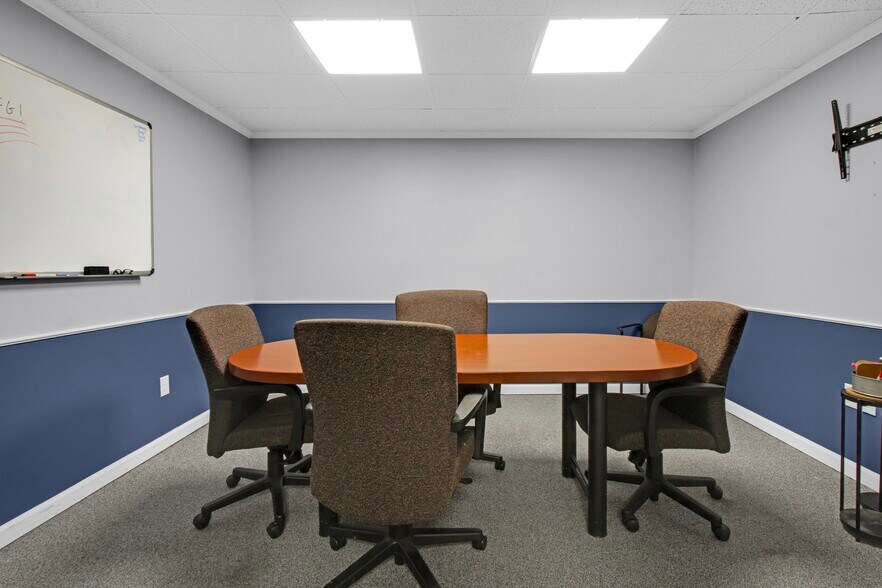 More Photos Of 727-731 E Mount Morris St, Mount Morris Storefront Retail Office For Sale