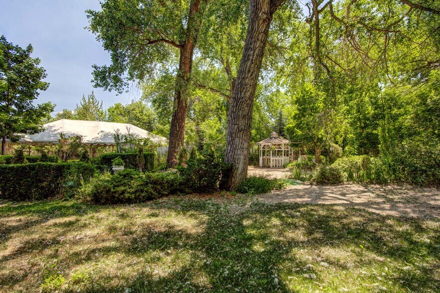 More Photos Of , Colorado Springs Unknown For Sale