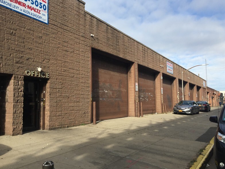 More Photos Of 1616-1632 McDonald Ave, Brooklyn Warehouse For Lease