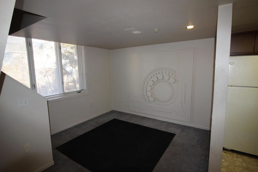 More Photos Of 218 N Main St, Fort Atkinson Apartments For Sale