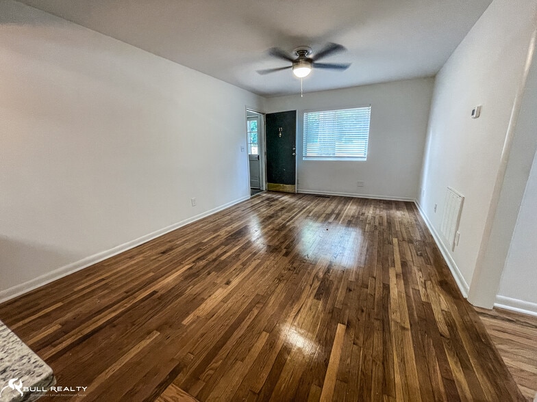 More Photos Of 711 Oakview Rd, Decatur Apartments For Sale
