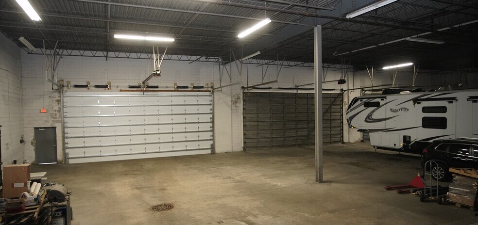 More Photos Of 6555 W Mill Rd, Milwaukee Industrial For Sale