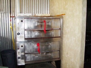 More Photos Of 104 Navarro Ave, De Leon Restaurant For Lease