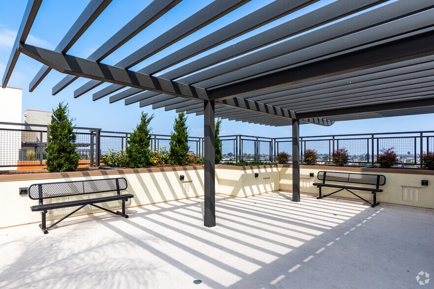 More Photos Of 2100-2200 Nevin Ave, Richmond Apartments For Lease