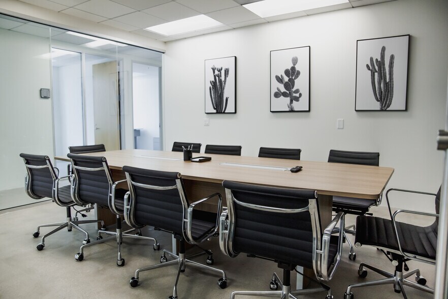 More Photos Of 27200 Tourney Rd, Valencia Office For Lease