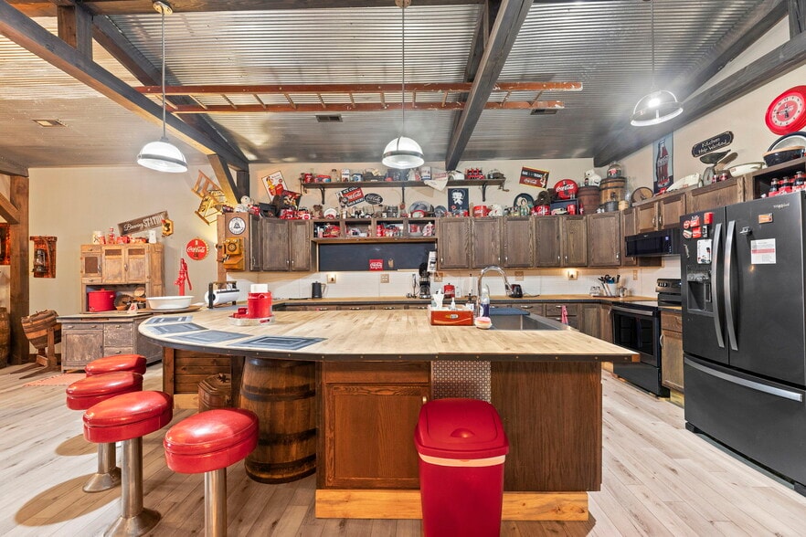 More Photos Of 116 N 3rd St, Burlington Apartments For Sale