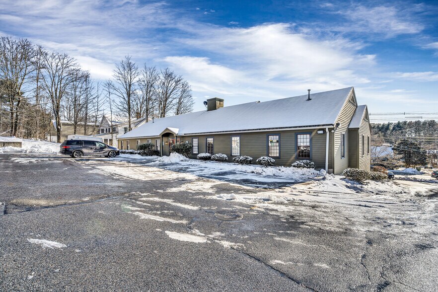 More Photos Of 348 Boston Post Rd, Sudbury Storefront Retail Office For Lease