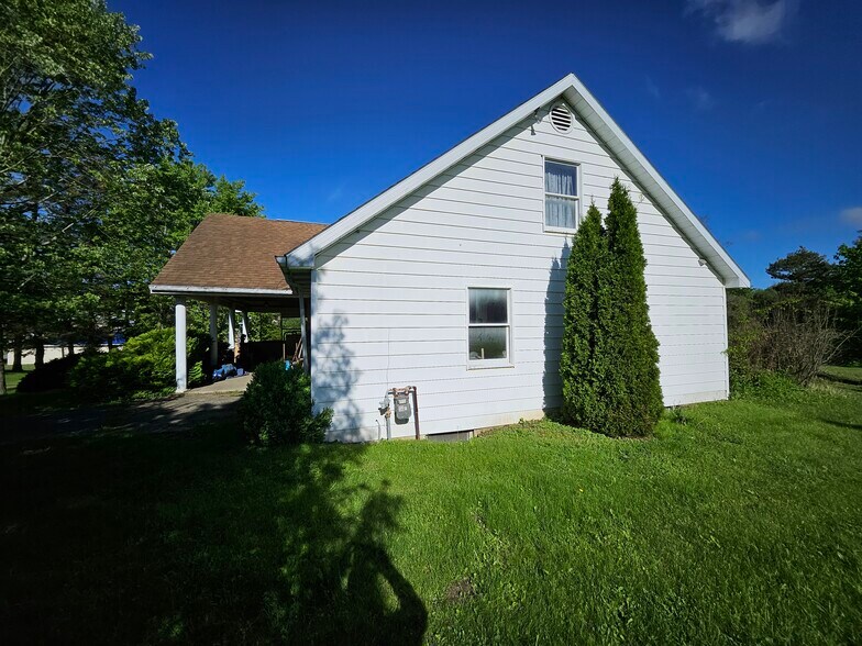 More Photos Of 200 Brewery Run Ln, Saint Marys Specialty For Sale