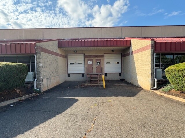 More Photos Of 216 Us Highway 206, Hillsborough Light Distribution For Lease