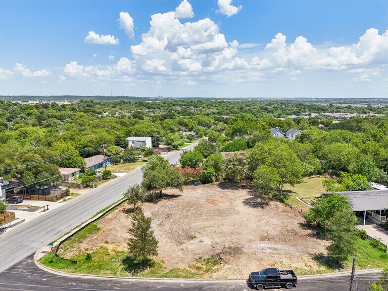 More Photos Of 3101 Northeast Dr, Austin Land For Sale