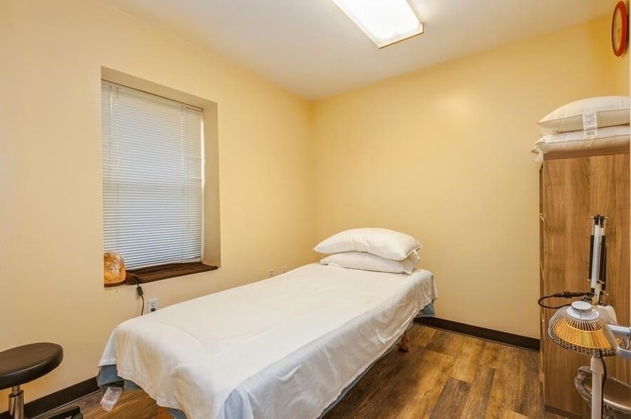 More Photos Of 8915 Bergenwood Ave, North Bergen Apartments For Sale