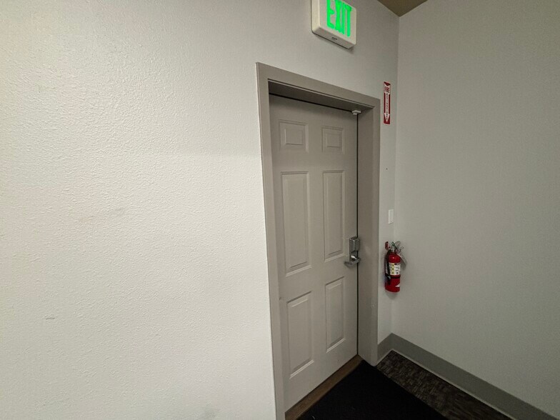 More Photos Of 1515-1535 Liberty St SE, Salem Medical For Lease