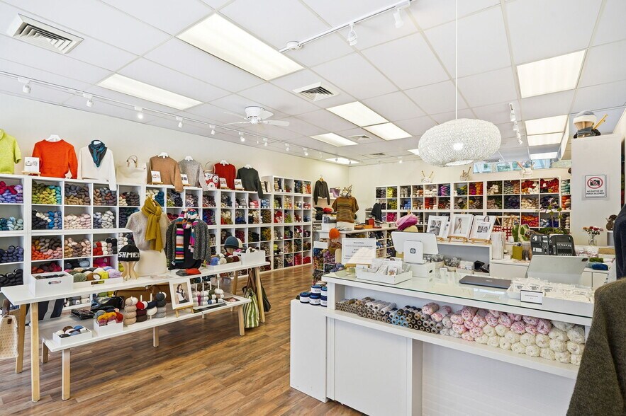 More Photos Of 200 E Main St, Mount Kisco Freestanding For Sale