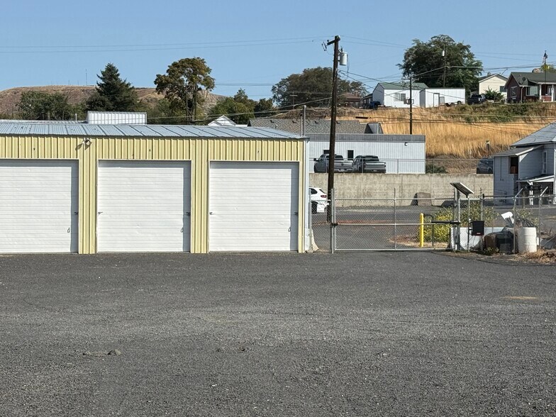 More Photos Of 117 25th St, Lewiston Industrial For Sale