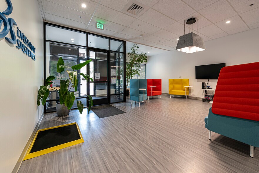 More Photos Of 310 Interlocken Pky, Broomfield Office For Lease