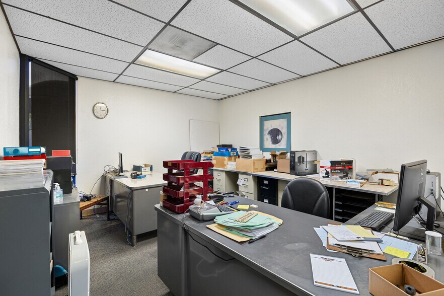 More Photos Of 859 Meridian St, Irwindale Warehouse For Sale