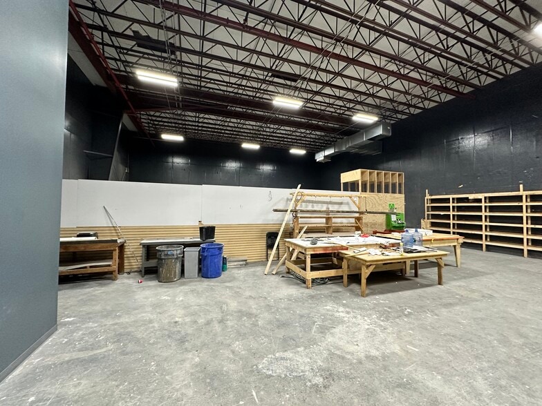 More Photos Of 4865 Arthur Kill Rd, Staten Island Warehouse For Sale