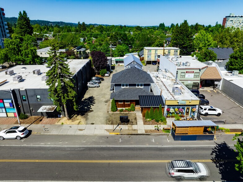 More Photos Of , Eugene Multifamily For Sale