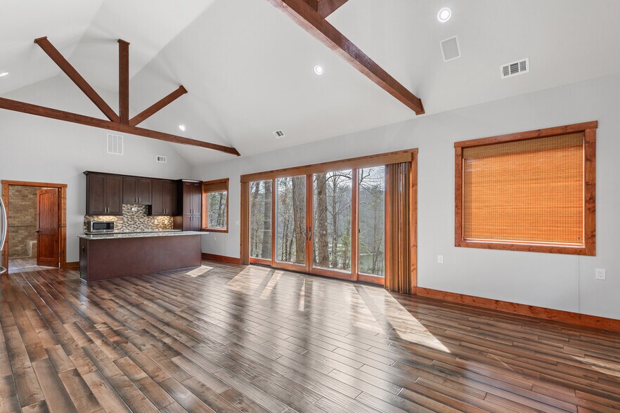 More Photos Of 5735 Archer Ave, Cumming Apartments For Sale