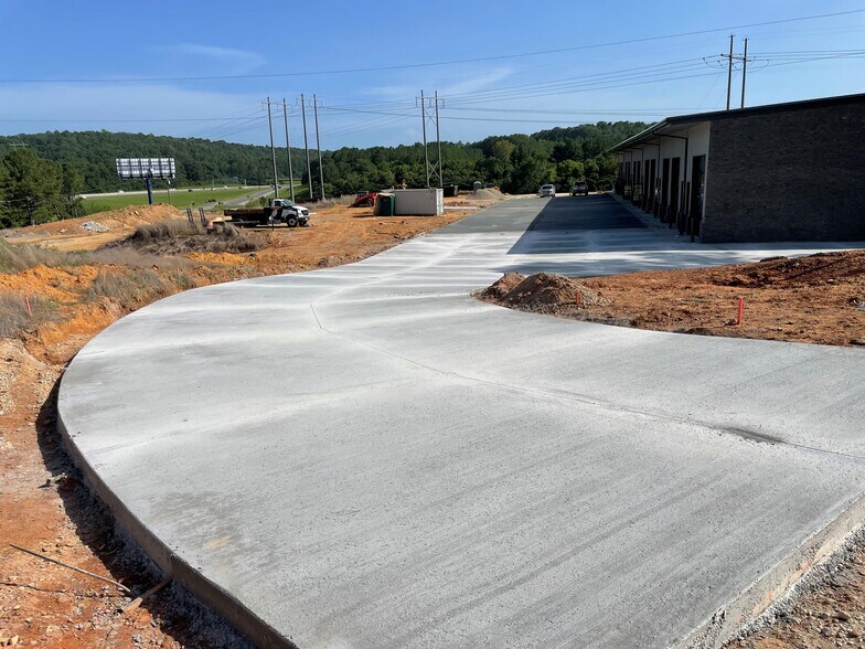 More Photos Of 2447 Alton Rd, Irondale Light Manufacturing For Lease