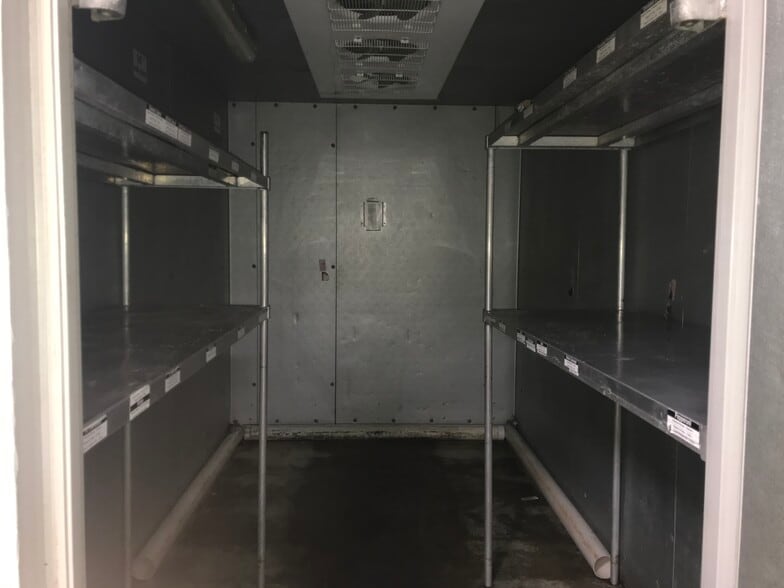 More Photos Of 613 Stoner Ave, Shreveport Restaurant For Sale