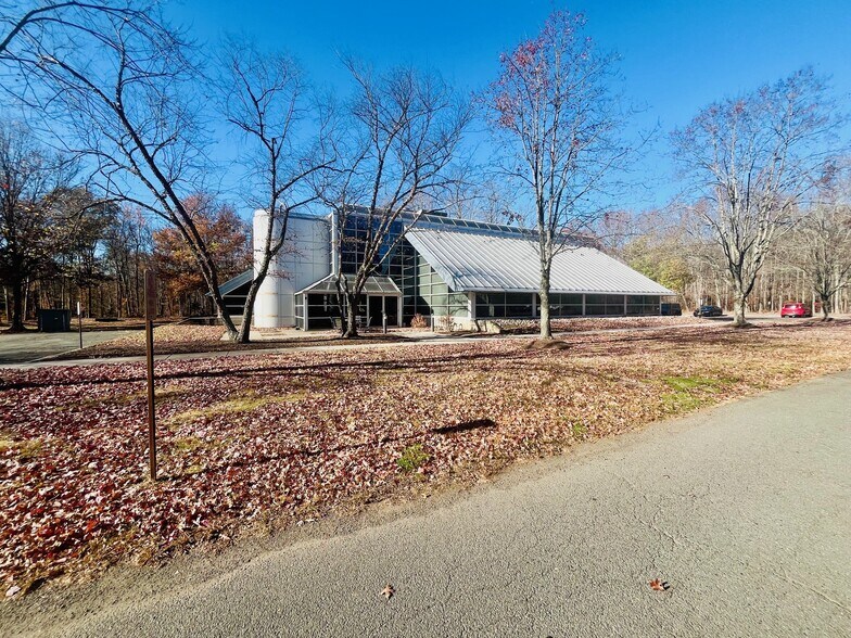 More Photos Of 185 Clarksville Rd, Princeton Junction Medical For Sale