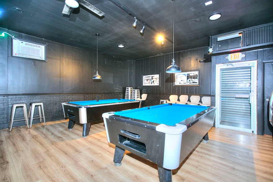 More Photos Of 845 E Main St, Bridgeport Restaurant For Sale