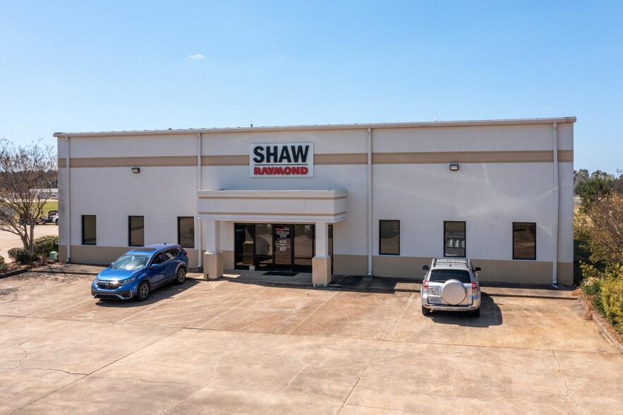 Primary Photo Of 107 Metroplex Blvd, Jackson Distribution For Lease