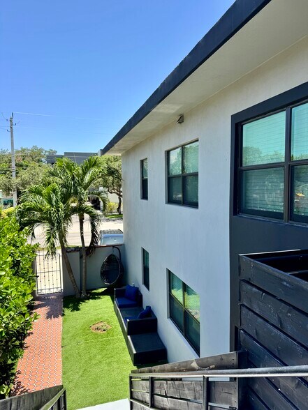 More Photos Of 1215 E Broward Blvd, Fort Lauderdale Apartments For Sale