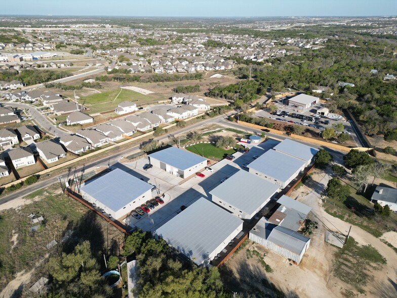 More Photos Of 775 County Road 270, Leander Warehouse For Lease