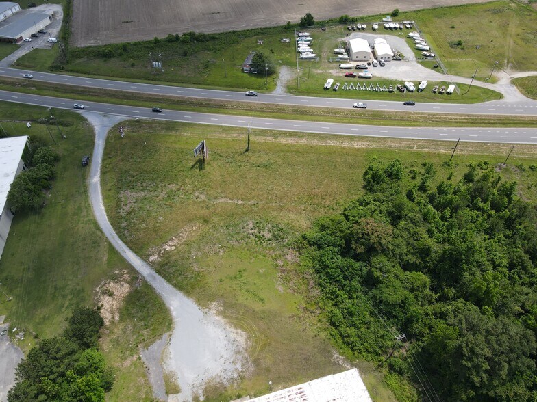 More Photos Of 1200 E New Bern Rd, Kinston Warehouse For Sale