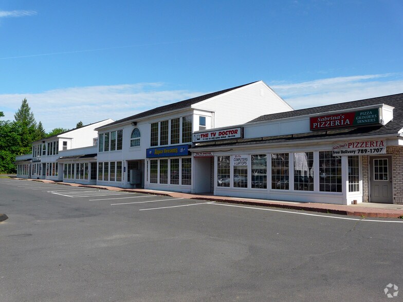 More Photos Of 4-28 Southwick St, Feeding Hills Freestanding For Lease