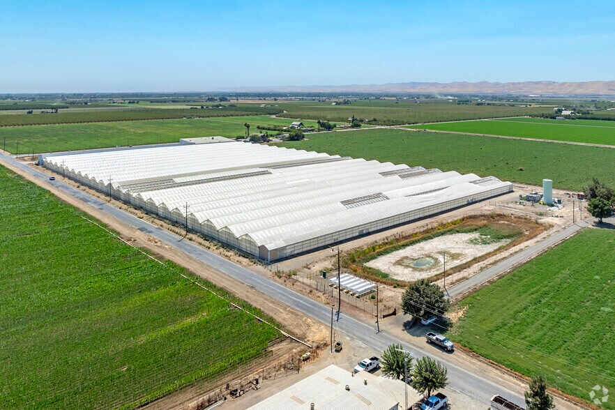More Photos Of 1930 Lemon Ave, Patterson Food Processing For Sale
